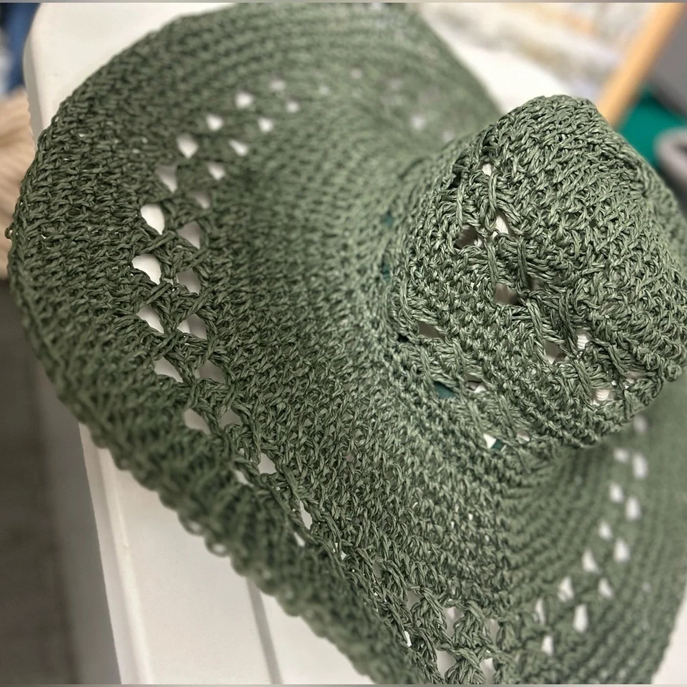 NWT Aerie Olive Crochet Sun Hat